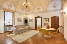 Apartment in Verona - Verincanto Suite In old Verona Downtown