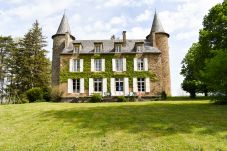 Country house in Flavin - LE CHATEAU DE LA BRIANE