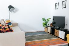 Apartment in Lisbon - Lisboa - Martim Moniz Central Apartment and Garage