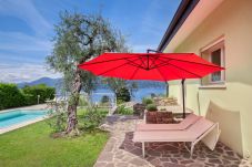 Villa in Torri del Benaco - Villa Palladini With Pool