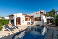 Villa in Cala Blanca - Villa Thea