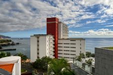 Apartment in Funchal - Blue Wave, a Home in Madeira