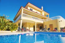 Villa in Albufeira - Villa Buddha