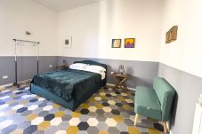 Apartment in Rome - Trendy and Comfy Apartment in Hip San Lorenzo