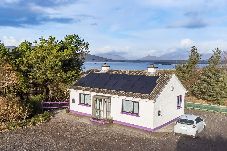 Bungalow in Rosmuck - An Teachín Corcra