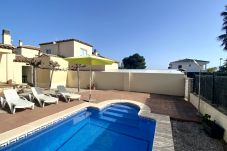 Villa in Ametlla de Mar - Villa Abella 1B-15/16