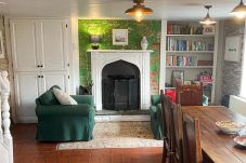 Living Room Ballylusky Holiday Home Ballydavid County Kerry Ireland