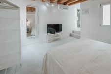 Apartment in Cefalù - Art Home Collection - Pop Haus