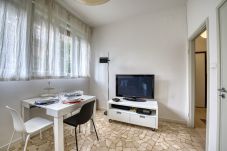 Apartment in Bologna - Del Piombo 4 - Appartamento Moderno Sant'Orsola