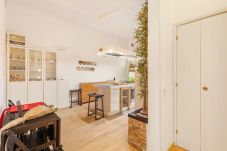 Apartment in Rome - Termini Station Lightsome 3BR Apartment