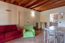 Apartment in Manerba del Garda - Borgo del Torchio G1