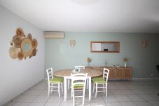 Apartment in Canet-en-Roussillon - TOUR3G