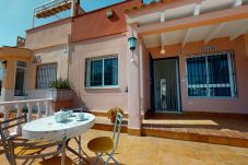 Bungalow in Torrevieja - Cozy & Bright Bungalow