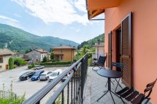 Apartment in Valbrona - Appartamento al Lavatoio di Valbrona