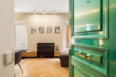 Apartment in Rome - Spanish Steps Modern Gem