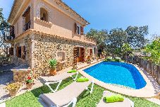 Villa in Maria de la salut - SON MONJO - Charming house with private pool and f