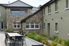 Townhouse in Roundstone - Kelp - Within The Village