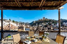 Apartment in Granada - Fab Penthouse views to Alhambra. Ático Plaza Nueva