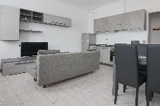 Apartment in Como - Piazza Amendola 14