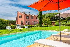 Villa in San Giuliano Terme - Villa Rossa Large Private Pool, WiFi