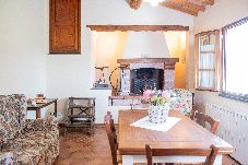 Apartment in Ghizzano - La Casa di Greta