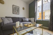 Apartment in Paris - Opera District Comfortable Retreat