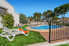 Villa en Moraira - 3060 - ELCHE