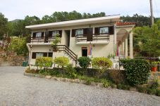 Apartamento en Gerês - Apartamento T3 - Casa Feijão