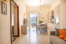 Apartamento en Palermo - Casetta vista mare in piazza a Mondello