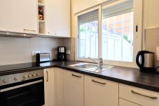 Apartamento en Cambrils - 7372-MEDITERRÁNIA. Planta baja, 2 Hab. A/C y Wifi