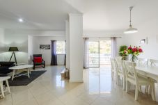 Apartamento en Albufeira - Amazing Apartment in Albufeira