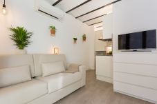 Estudio en Barcelona - OLA LIVING BORN 10 ATTIC