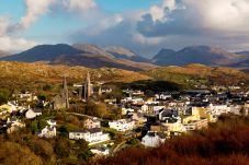 The Twelve Pins, Clifden, Connemara, Galway © Tourism Ireland