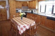 Boherbue Holiday Home Large Pet Friendly Holiday Accommodation near Mallow, County Cork