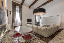 Apartamento en Venecia - La Corte dei Cuoridoro 2 Canal View