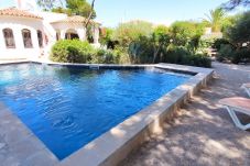 Villa en Ametlla de Mar - Villa Dos Calas - Bonita casa de estilo rustico