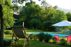 Casa rural en Arcos de Valdevez - Tree Pool Villa