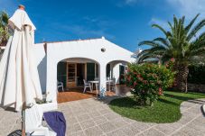 Villa en Cap d´Artruix - Villa Noixa