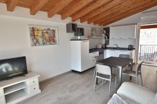 Apartamento en Costermano - Blue Apartment in Marciaga di Costermano