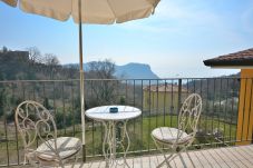 Apartamento en Costermano - Blue Apartment in Marciaga di Costermano