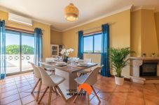 Apartamento en Albufeira - #071 Spacious Seaview w/ Pool, Tennis Court and AC