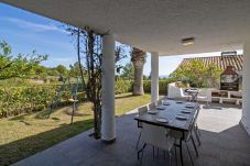 Villa en Alcoceber / Alcossebre - Villa privada con jardín y barbacoa CALA BLANCA