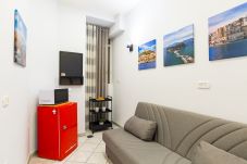 Apartamento en Napoli - Ventaglieri ground floor Studio Apartment