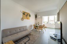 Apartamento en Oporto - Nomad's Easy Stay - 1BED Sta Catarina City View