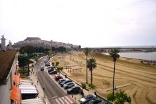 apartamento en frente del castillo papa luna peñíscola