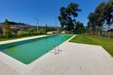 Apartamento en Vila Nova de Gaia - AMAZING DESIGN GARDEN with POOL