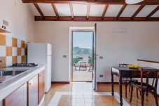 Apartamento en Linguaglossa - Gli Iris - Casa con terrazza - P.IVA