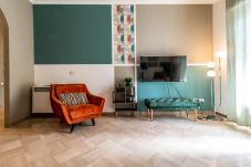 Apartamento en Bologna - Riva di Reno 4 - Colorful apartment