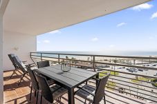 Apartamento en Empuriabrava - WELCS ATICO 042 EMP frente al mar con terraza