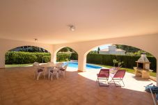 Villa en Alcoceber / Alcossebre - Villa con jardín y piscina privada ALCOSSEBRE